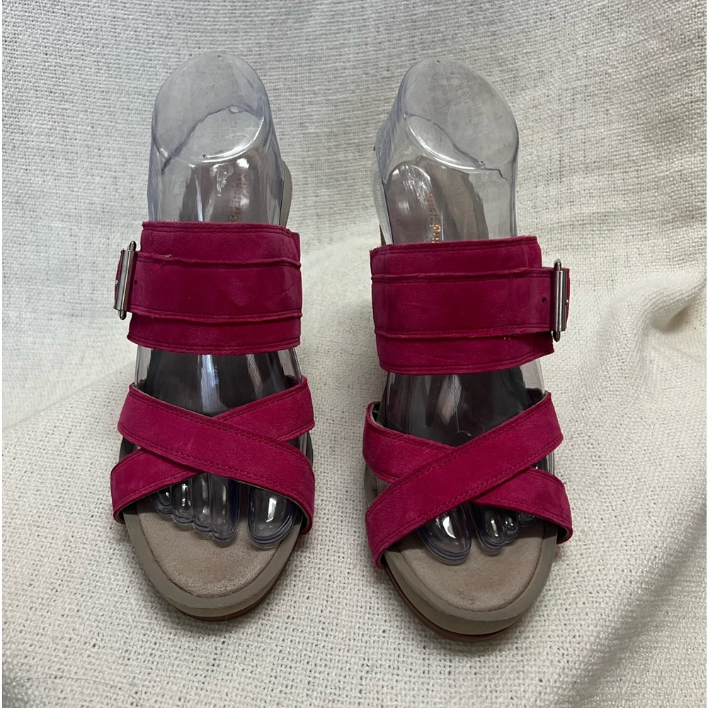 Women's Hush Puppies Pink Suede  sandal wedge sz 9
